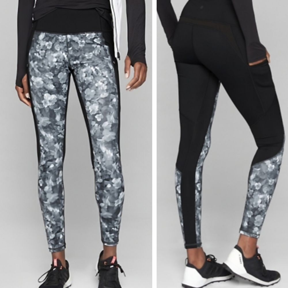 Athleta Frost Floral High Traverse Tight / Leggings - Black & Grey - Size Small